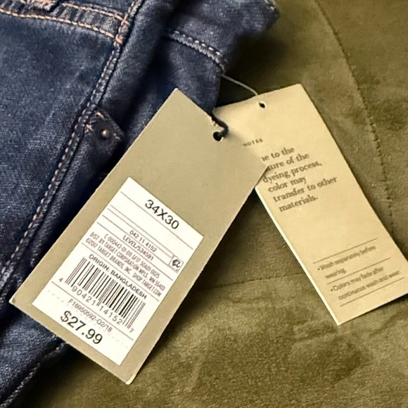 Goodfellow & Co Men's Relaxed Denim Jeans - Picture 2 of 10